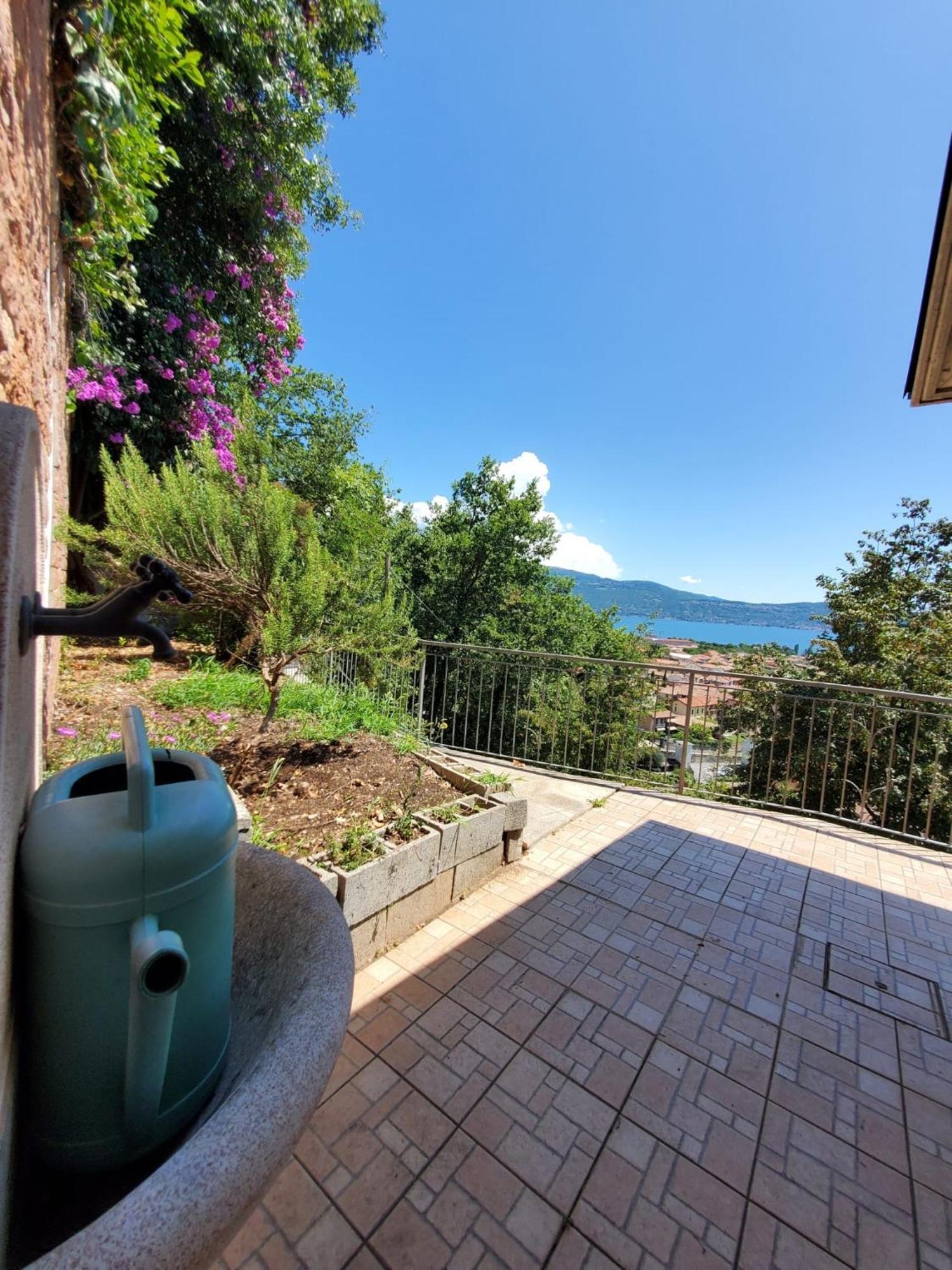 Garda Sunshine Apartment Toscolano Maderno Bagian luar foto