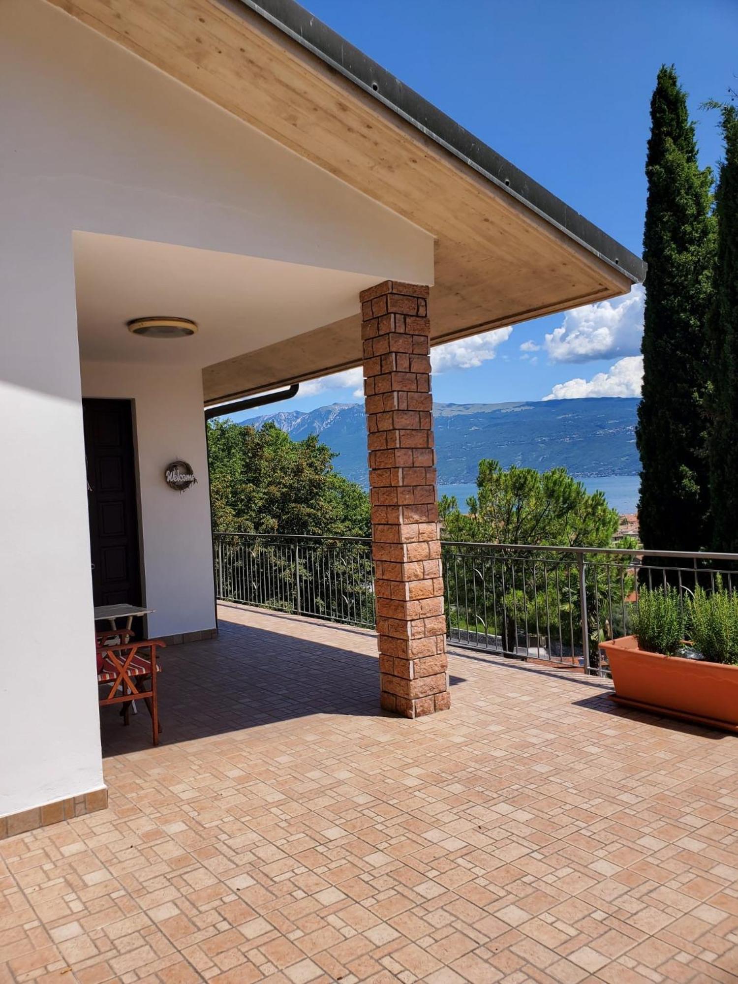 Garda Sunshine Apartment Toscolano Maderno Bagian luar foto