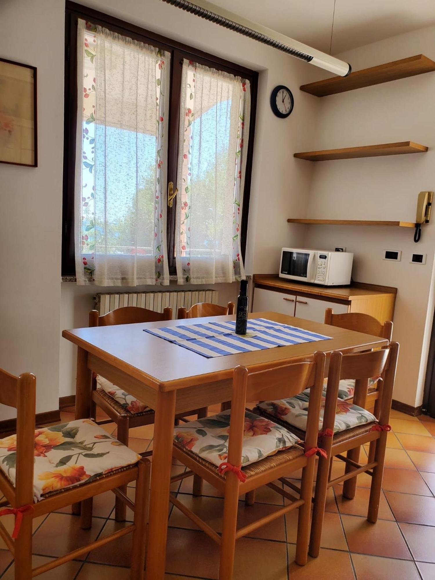 Garda Sunshine Apartment Toscolano Maderno Bagian luar foto